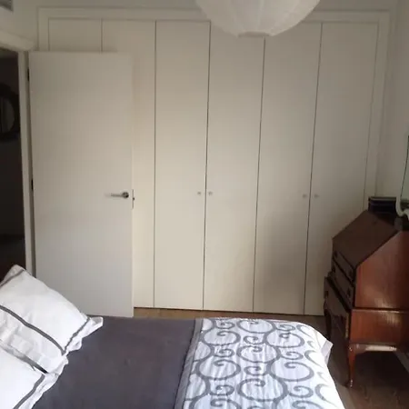 Stunning & Modern Penthouse - Rambla - City Centre Apartment